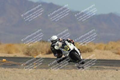 media/Mar-22-2025-CVMA (Sat) [[462c0ffedb]]/Race 13-Amateur Supersport Middleweight/